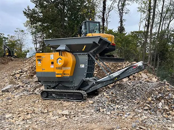 RubbleCrusher RC150T track-mounted jaw crusher