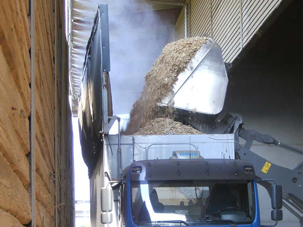 Getting rid of dust while loading trucks