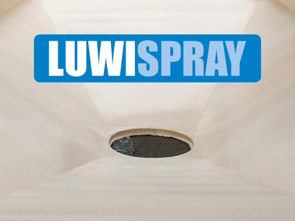 Detailansicht Sprühbeschichtung PU Wanne mit LUWISPRAY Logo