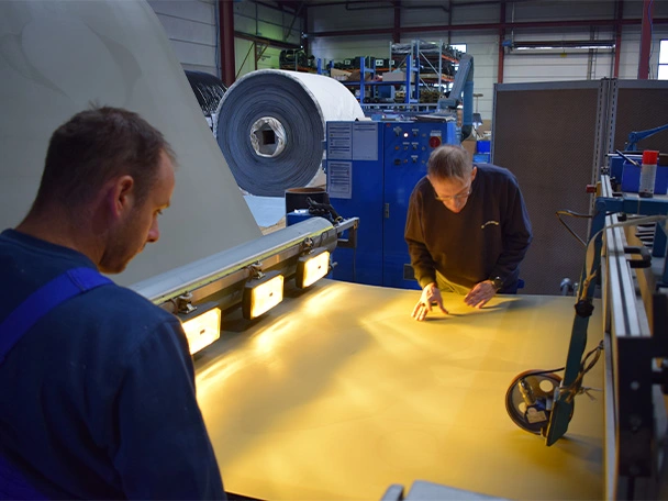 Visual inspection of a plasterboard belt in Einbeck
