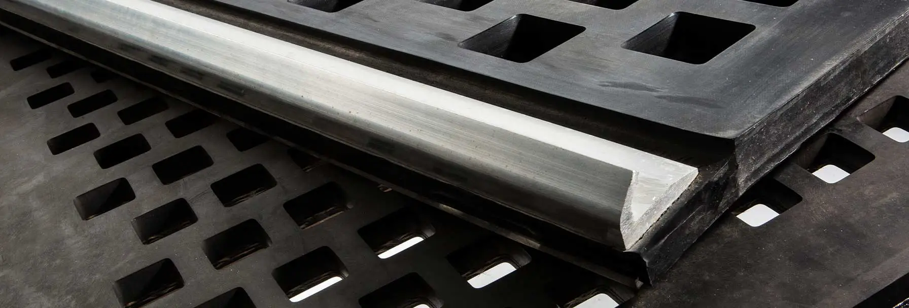 Tensioned screening media